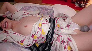 0002847_貧乳のスリム日本の女性が激パコされる絶頂のSEX