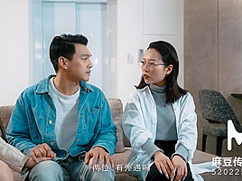 0207 情欲咨询师-免费观看