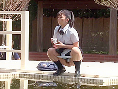 05L1122-Beautiful Girl Fucked During Wild Piss