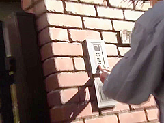 07G0923-A sensitive housewife who is by a molester who pretends to be an electrician