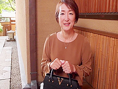 初撮り五十路妻ふたたひ　真木さゆり 15 Min With Sayuri Maki