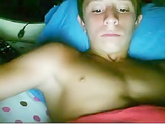 18yo Boy Cums On His Abs