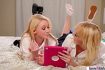 2 Curious Blonde schoolgirls 18+ Have Lesbian Sex