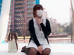 230318看護師が着衣でセックスするg1