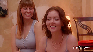 4 Incredible Girls Have Steamy Lesbian Sex Together