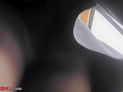 Accidental upskirt shot show amazing bubble butt