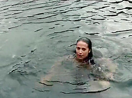 Alicia Vikander - Public nudity, Naked Swimming - Kronjuvelerna (2011)
