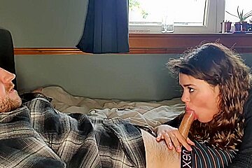 Amateur Latina Gives Wet Sloppy Blowjob To Busy Step-bro While He Works