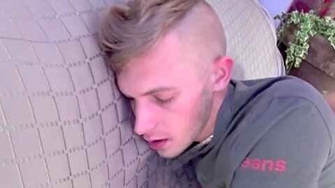 Amateur Sex Tape With Dimitri Fucking Bareback Mael - CrunchFrenchBareback