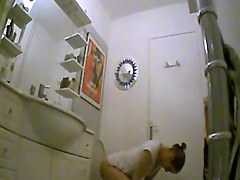 Amateur girl toilet hidden #2