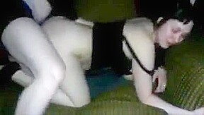 Amature wife in threesome
