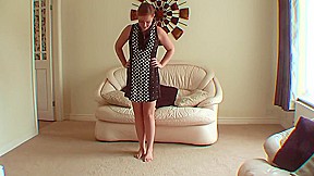 Anna Belle Entranced - Public