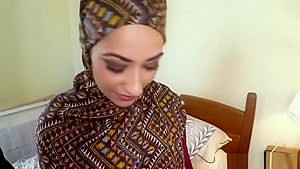 Arab Honey Enjoys Bouncing On Big Throbbing Dong