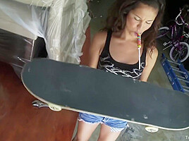 Ariana Fox - Skater Slut Fuck - 1080p