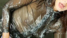 Asian Gloryhole Babe Bathes In Bukkake Cum