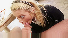 Aubrey Gold Likes It Hard