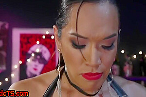 Barebacking Ts Domina Tormenting Guy In Bdsm Session