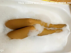Bathing My Feet