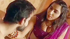 Bhabhi Hot