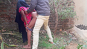 Bhabhi Ki Ko Ghar Ke Bahar Me Pela
