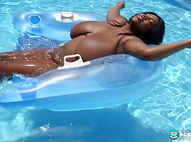 Bikini Sex With Maserati