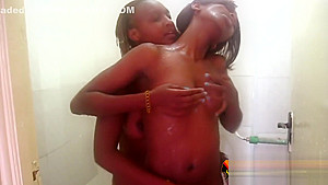 Black Lesbian Lovers Get Nasty In the Shower