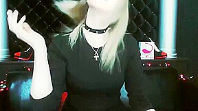 Black lipstick and feet teasing