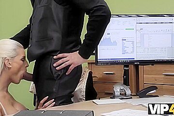 Blanche Bradburry - Creditor Permits Milf To Have Fun With His Dick In Th