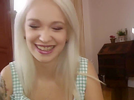 Blonde teen 18+ sucks oldie