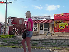 Blonde with bubble ass in a hot upskirt video