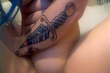 Brunette Hair Hitachi Squirting Big O Livecam