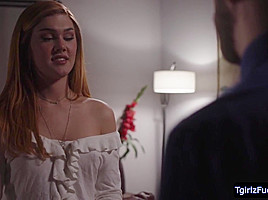 Busty Blond Ladyman Daisy Taylor Deepthroat Oral
