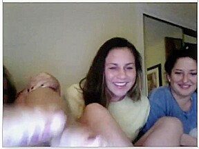 CHATROULETTE GIRLS FEET 199