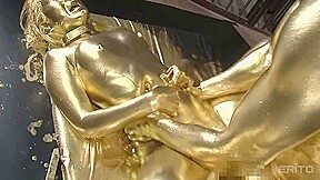 Chained And Fuck In Gold - CosplayInJapan