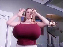 Chelsea Charms BosomQuest 17