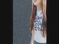 Chinese Cuties Pissing in Toilet