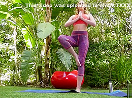 Chloe Scott Gets More Than a Yoga Lesson From Horny Step dad