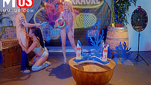 Christian Castillo, Kira Noir And Destiny Cruz - And Get Hot And Dirty 9 Min