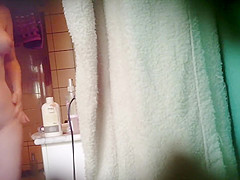 Chubby asian girl spied in bathroom