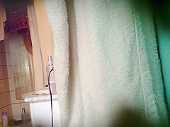 Chubby asian girl spied in bathroom
