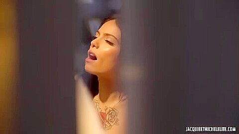 Clara Mia Horny Threesome 2