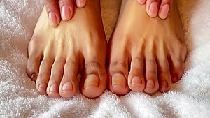 Clear Nails Fetish 8 Min - Viva Athena