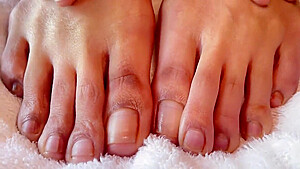Clear Nails Fetish 8 Min - Viva Athena