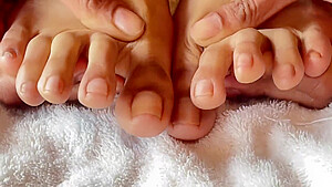 Clear Nails Fetish 8 Min - Viva Athena