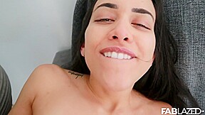 Cojeme Antes De Irte A Trabajar Tu Novia Calentona Juego De