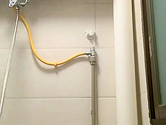 原版 刚下海的小骚妇 极品密码房自慰 - Collection Of Homemade Selfies And Sneak Shots