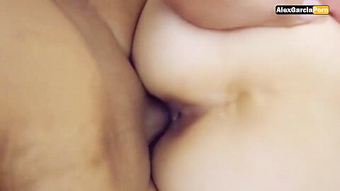Completo - Pareja Juega Al Masajista Y Termina Follando Duro - Posicion De Amazona