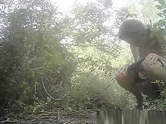 Concert peeing