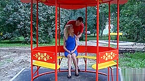 Constricted Hole Gets Thick Rod