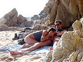 Couple Caught Having Amateur Sex At Public Beach